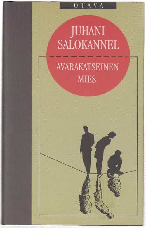 Avarakatseinen mies